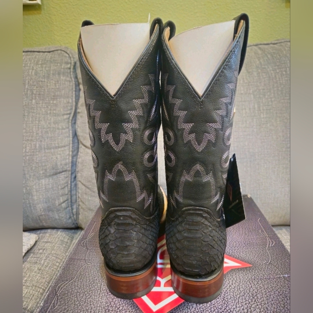 RED DIAMOND Rodeo Exotic Python Black Western Boots Men Sizing - Picture 4 of 8